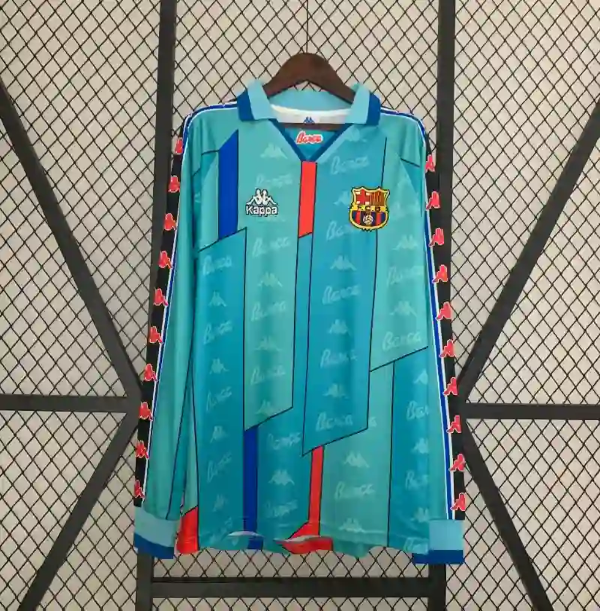 FC BARCELONA CLASSIC AWAY LONG SLEEVE SHIRT 1996-97